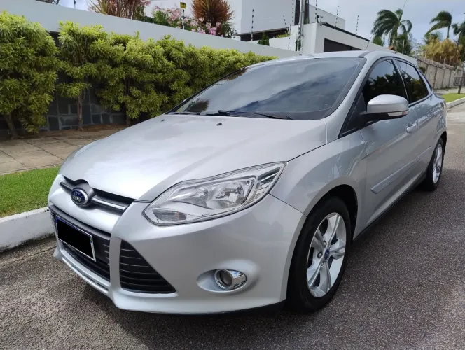 Ford Focus Sedan 2.0 16v/2.0 16V Flex 4P Aut. 2015
