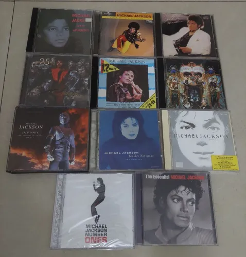 Lote coleção CD Michael Jackson Originais 