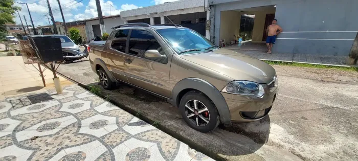 Fiat Strada Trekking 1.6 16V Flex CD 2016