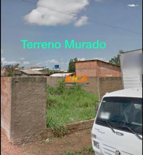 Terreno à aprox. 500 m² do Atacadão á venda com 330 m².