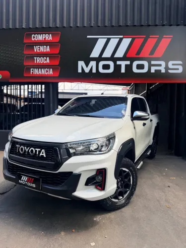 Toyota Hilux CD Gr-s 4X4 2.8 TDI Dies. Aut. 2019