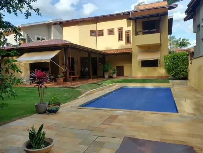 Excelente Residência a venda condomínio Barão do Café espaçosa e confortável confira!!