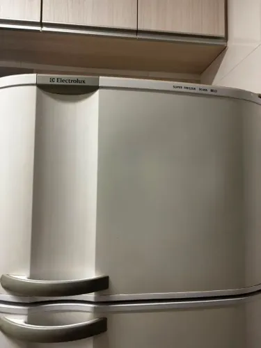 Geladeira Geladeira Electrolux DC49A 462L Cycle Defrost<br>127 w