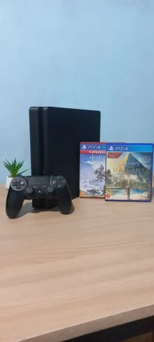 Playstation 4 Slim 1TB