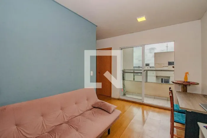 Apartamento à Venda - Rubem Berta, 2 Quartos, 40 m2