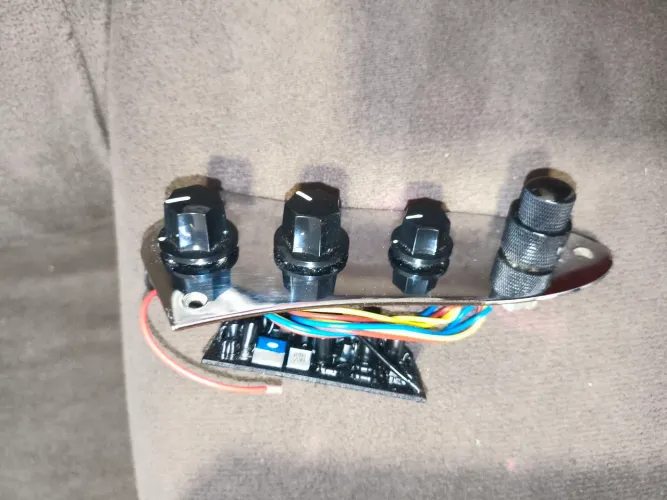 Circuito para contra baixo pré AMP completo