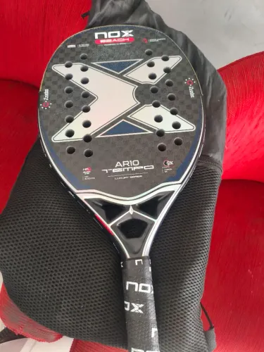 Raquete Beach tennis NOX AR10 - Carbono 12K + Cartão 12x