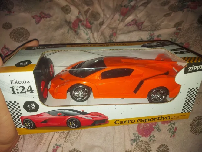 Carrinho de controle remoto