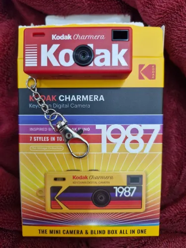 Câmera Kodak Charmera Chaveiro VERMELHO