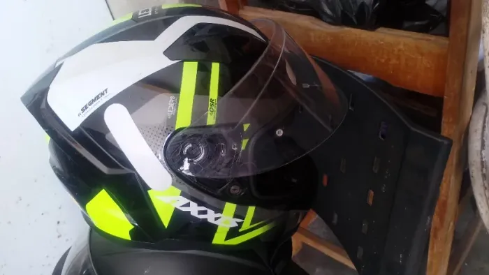 Vendo esse capacete em bom estado