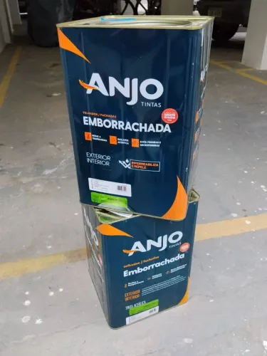 EMBORRACHADA COR CINZA ELEFANTE. 400,00 CADA UNIDADE.
