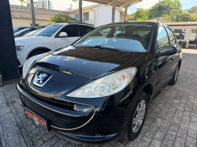 Peugeot 207 XR 1.4 Flex 8V 5P 2014