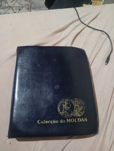 coleção de moedas antigas de Portugal