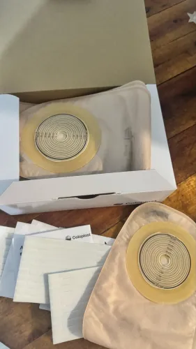 Caixa com 30 bolsas para colostomia