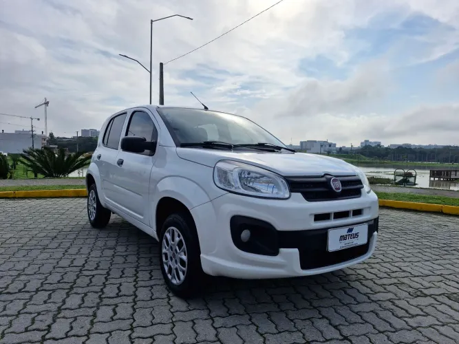 Fiat Uno Attractive 1.0 Flex 6V 5P 2017