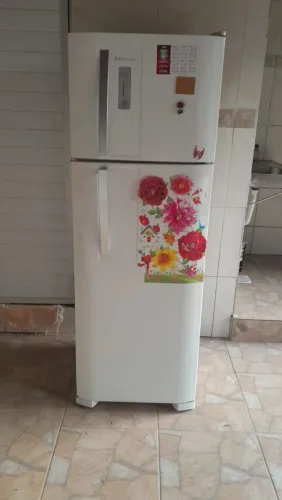 Vendo geladeira Electrolux
