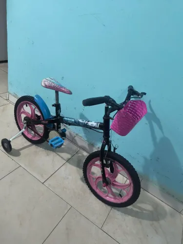 Bicicleta aro 16 semi nova