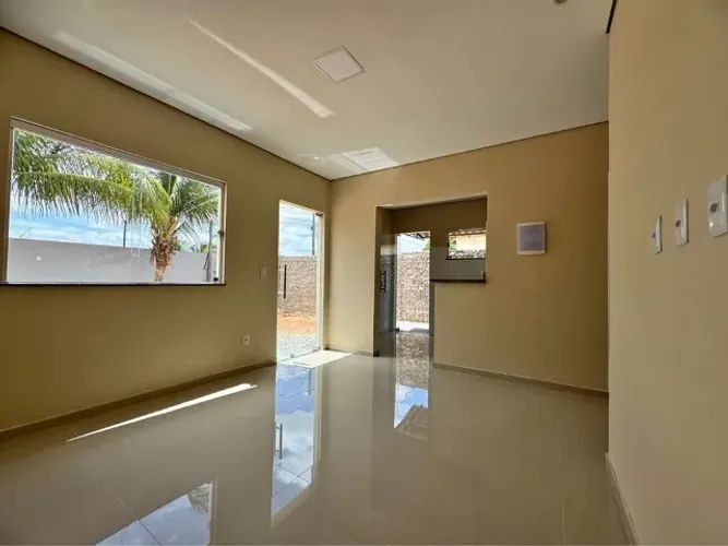 CASA A VENDA EM CAJAMAR COM TRES DORMITORIOS