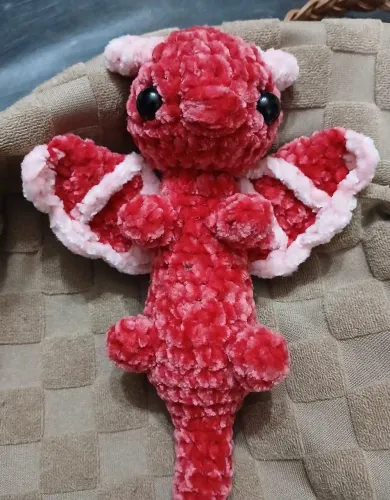 amigurumi dragão vermelho e rosa crochê - 22cm