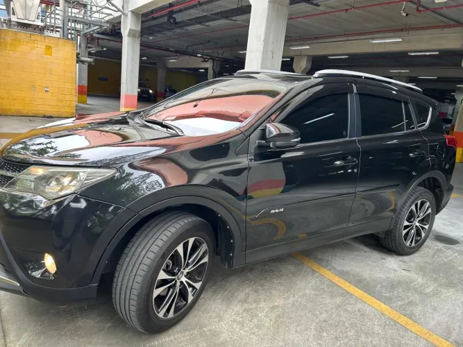 Toyota RAV4 2.5 4X4 16V Aut. 2014
