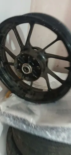 Roda da fazer 250 2019 tá zerada 7500