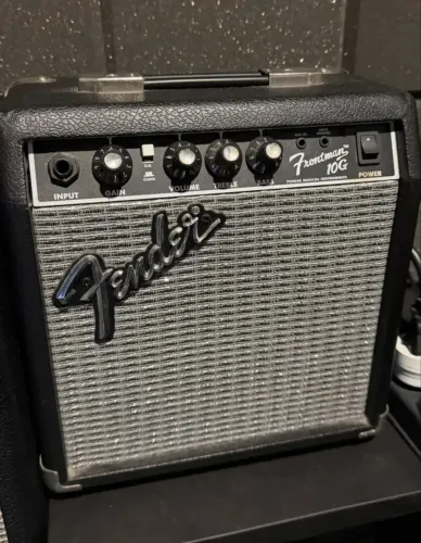 Amplificador de Guitarra Fender Frontman 10G