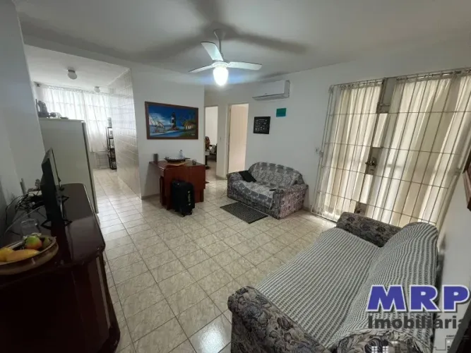 Apartamento a venda em Ubatuba na Praia do Sapê. 2 Dormitórios. Aceita financiamento.