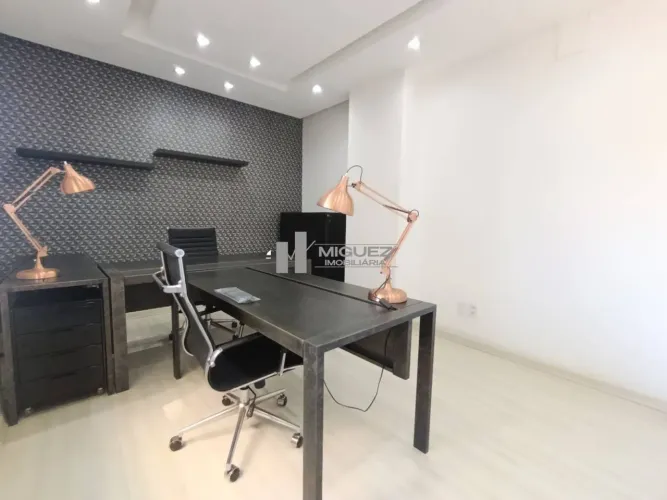 Sala Comercial Impecável Mobiliado na Av. Rio Branco 3 Salas, Copa e Vista Privilegiada p