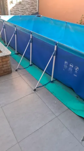 Piscina mor 7600L 5x3m, usada mas em bom estado, acompanha escada, filtro elétrico, escova