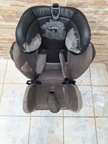 Cadeira de criança para carro até 25 kg
