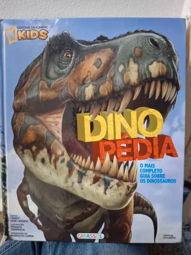 Dinopedia - o Mais Completo Guia Sobre os Dinossauros 
