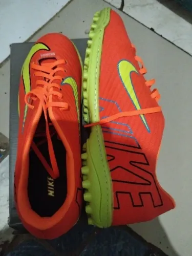 Chuteira de campo Nike