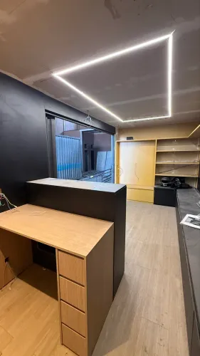 Loja Container Premium 6m Completa - Escritório/Copa - Pronta para Operar