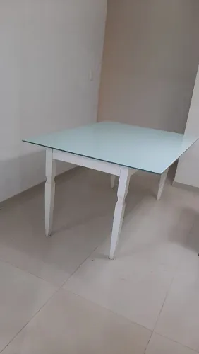 Mesa tampo de vidro