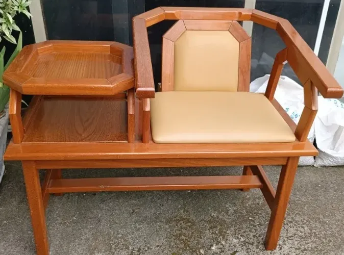 Mesa com Cadeira Relíquia