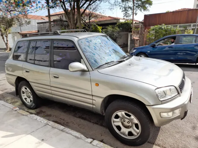 Toyota RAV4 2.0 4X4 16V Aut. 1999