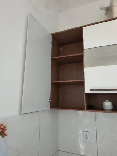 Armário de cozinha suspenso