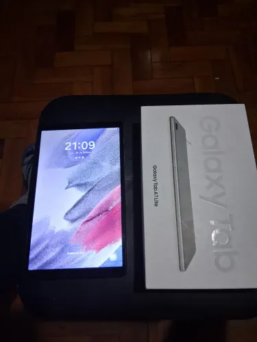 Tablet samsung A7 lite.