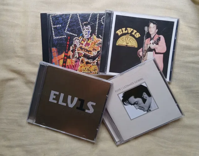 Elvis Presley 