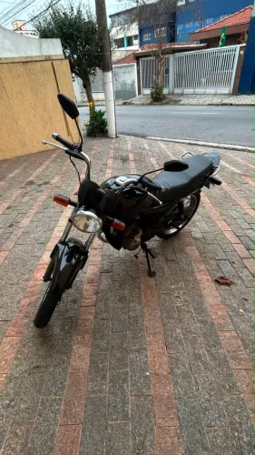 Titan 150