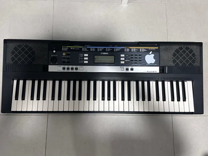 teclado PSR E243