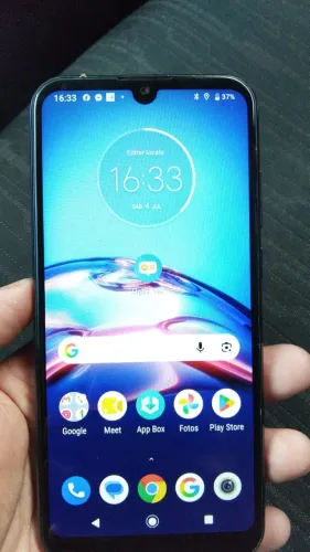 Celular motorola moto E6s na cor azul