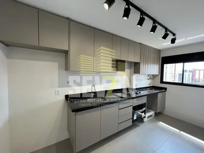 Apartamento com 3 Quartos e Sacada Gourmet no Residencial Plaza de Madrid em Bauru/SP