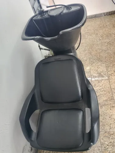 Lavatório em ótimo estado, para sair logo. 
