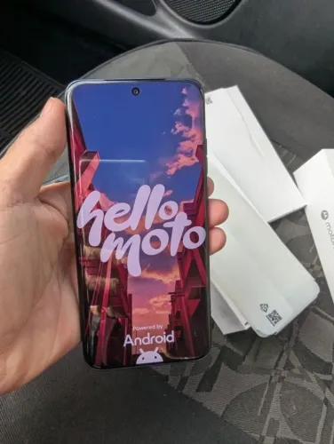 MOTOROLA MOTO EDGE 70 FUSION ZERO NA CAIXA