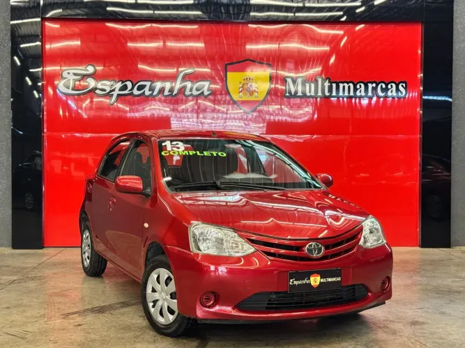 Toyota Etios XS 1.3 Flex 16V 5P Mec. 2013
