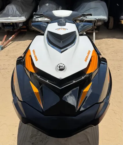 Jet Ski Sea Doo GTR 215 Extra!!!