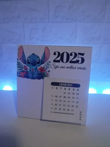 Mini Calendário de mesa 2025