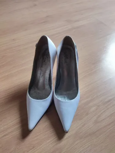 Scarpin branco 