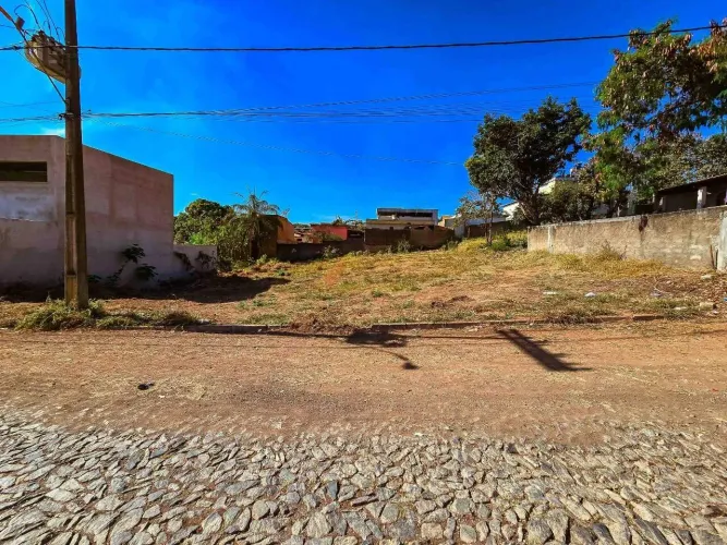 Lote à venda, Jardim das Acácias - Divinópolis/MG